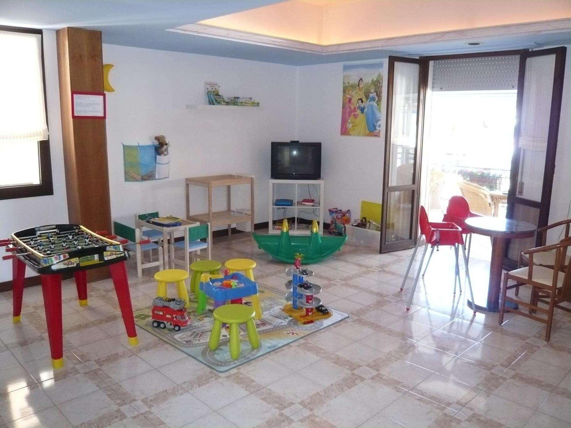 Hotel Jesulum Лидо ди Йезоло Екстериор снимка